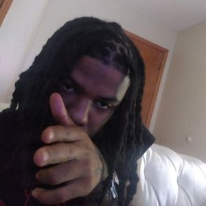 Meet your Posher, Pezo